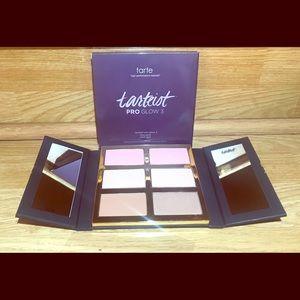 Tarteist™ PRO Glow Highlight & Contour Palette